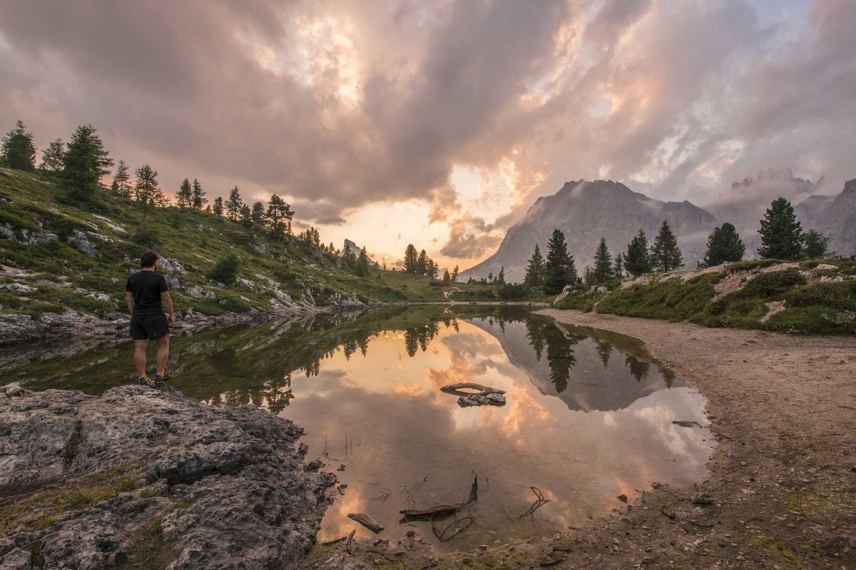 Lever de soleil sur les aiguilles et la Mer de Glace près de Chamonix